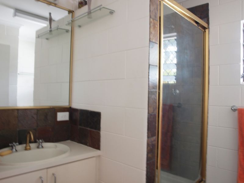 11/25 Hibiscus Lane, Holloways Beach QLD 4878