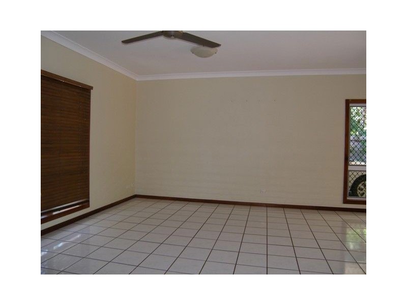 72 Baronia Crescent, Holloways Beach QLD 4878