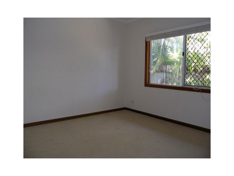 72 Baronia Crescent, Holloways Beach QLD 4878