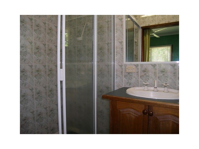 72 Baronia Crescent, Holloways Beach QLD 4878