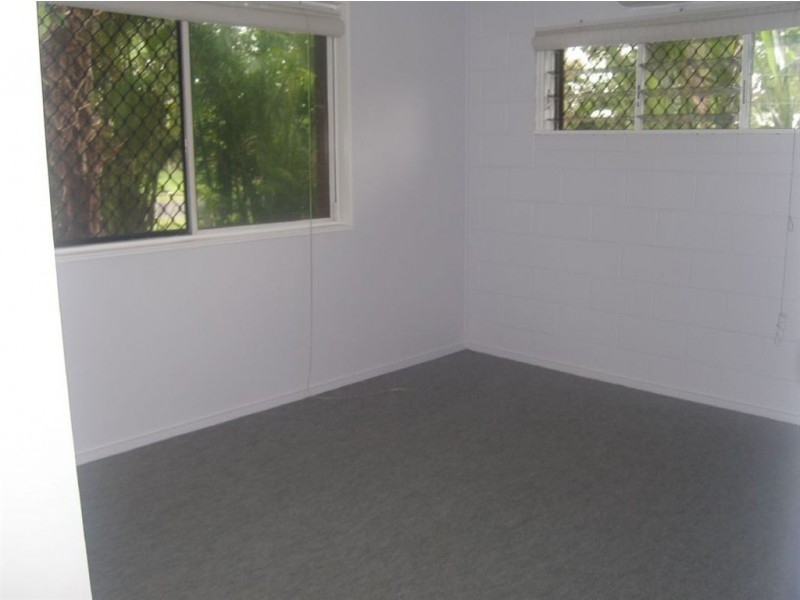 1/15 Mimosa Street, Holloways Beach QLD 4878