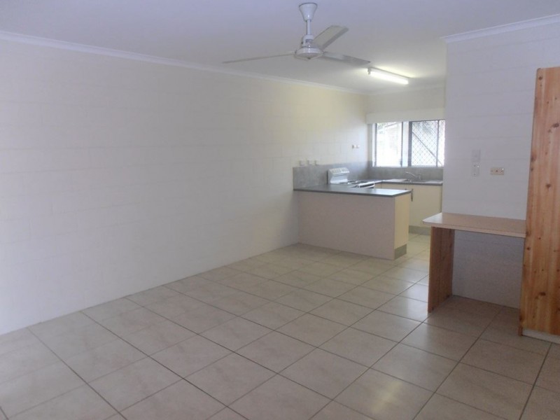 10/20-24 Palm Street, Holloways Beach QLD 4878