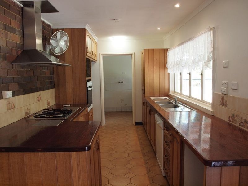 Holloways Beach QLD 4878