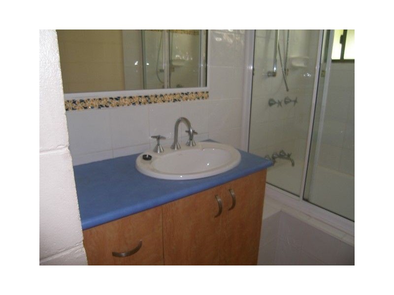 63 Bamboo Street, Holloways Beach QLD 4878