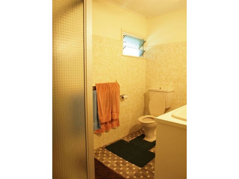 21 Oak Street, Holloways Beach QLD 4878