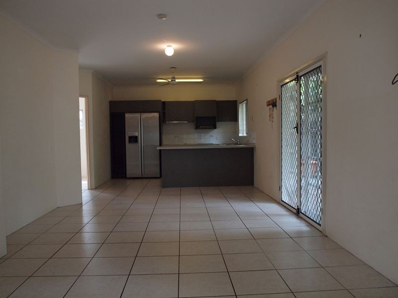 16 Saddle Mountain Road, Smithfield QLD 4878