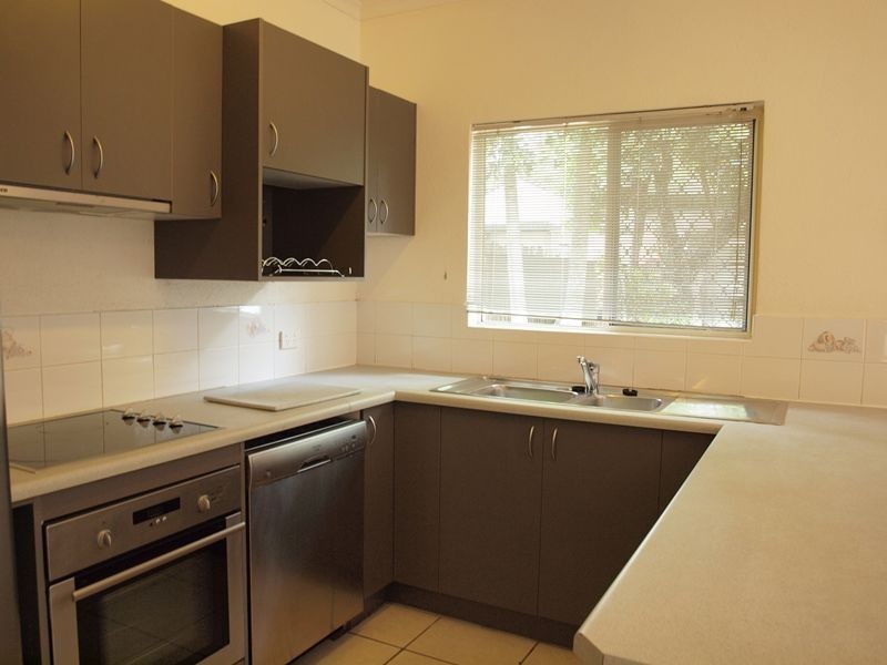 16 Saddle Mountain Road, Smithfield QLD 4878