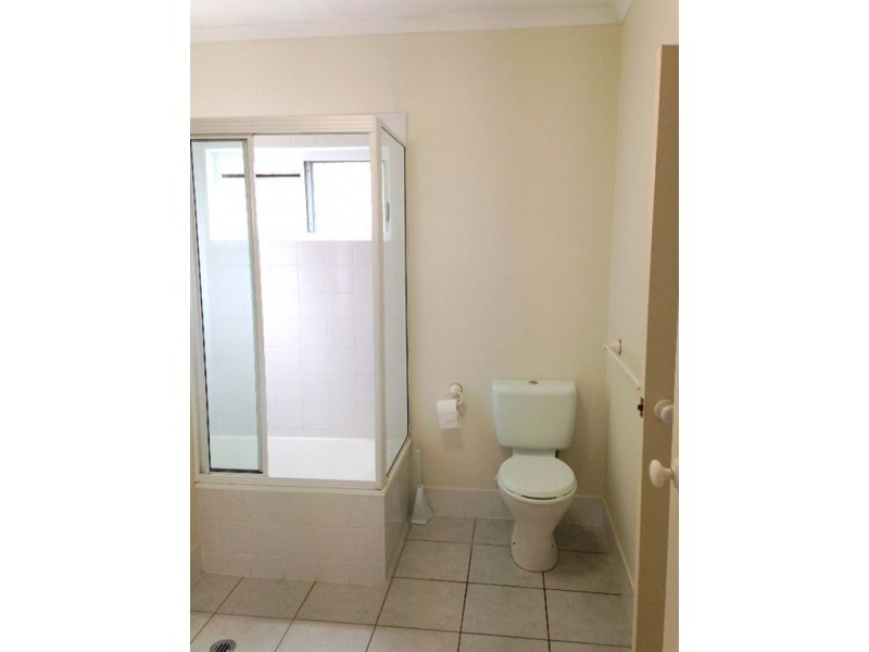 2/118 Cunningham Street, Yorkeys Knob QLD 4878