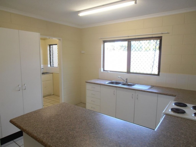 7/20-24 Palm Street, Holloways Beach QLD 4878