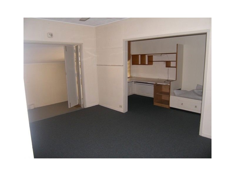 16 Christensen Street, Machans Beach QLD 4878