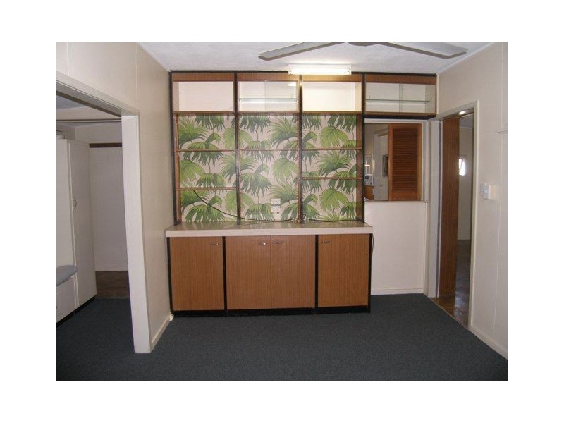 16 Christensen Street, Machans Beach QLD 4878