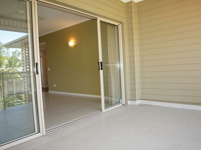 333/45-49 Williams Esplanade, Palm Cove QLD 4879