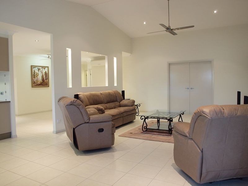 22 Newberry Street, Smithfield QLD 4878
