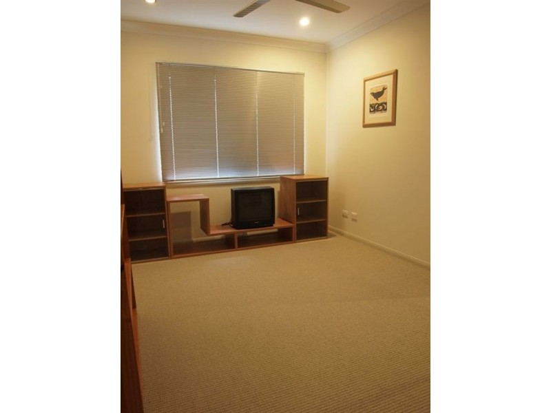 22 Newberry Street, Smithfield QLD 4878