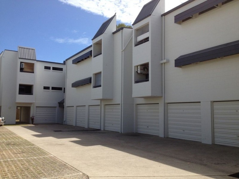 11/22 Rutherford Street, Yorkeys Knob QLD 4878