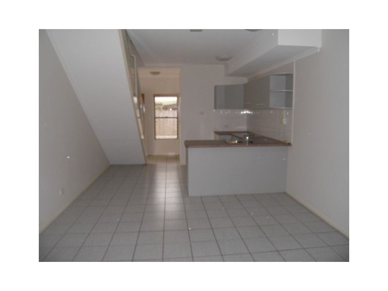 3/21 Hibiscus Lane, Holloways Beach QLD 4878