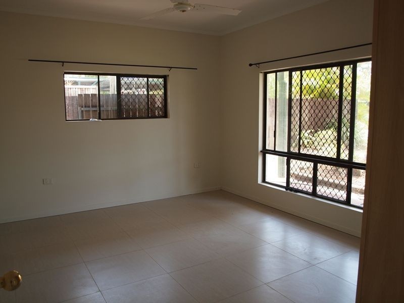 15 Samuel, Yorkeys Knob QLD 4878