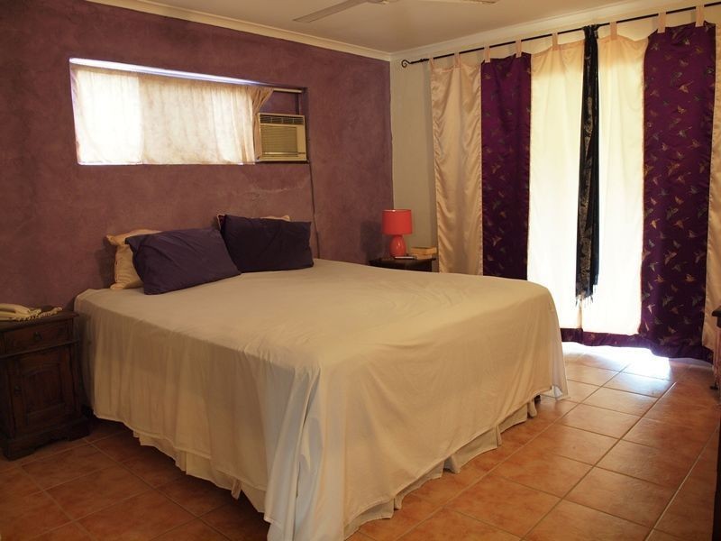 Holloways Beach QLD 4878