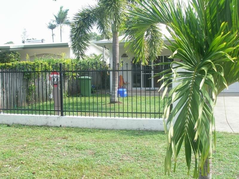 87 Wattle, Yorkeys Knob QLD 4878