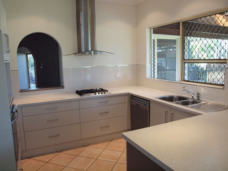 26 Lomond Street, Smithfield QLD 4878