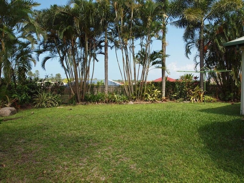 26 Lomond Street, Smithfield QLD 4878