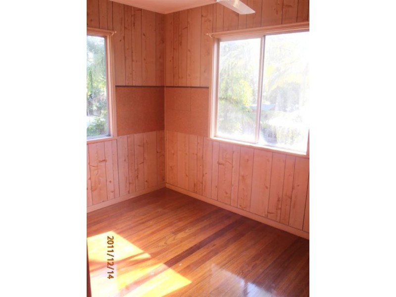 78 Upper Miles, Manoora QLD 4870