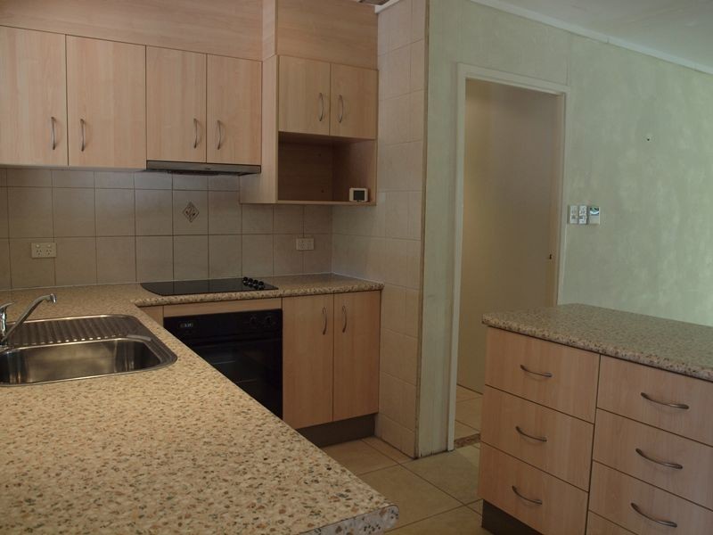 Holloways Beach QLD 4878