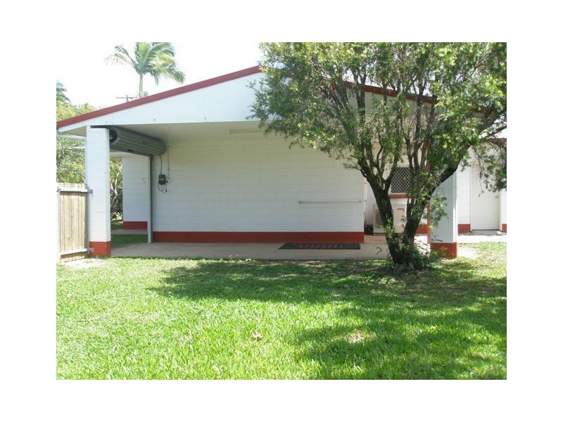 18 Wewak Street, Trinity Beach QLD 4879