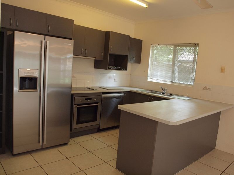 16 Saddle Mountain Road, Smithfield QLD 4878