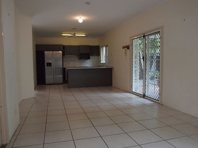 16 Saddle Mountain Road, Smithfield QLD 4878