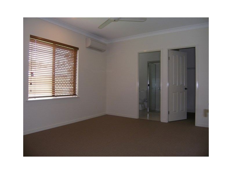 48 Norwood Crescent, Trinity Park QLD 4879