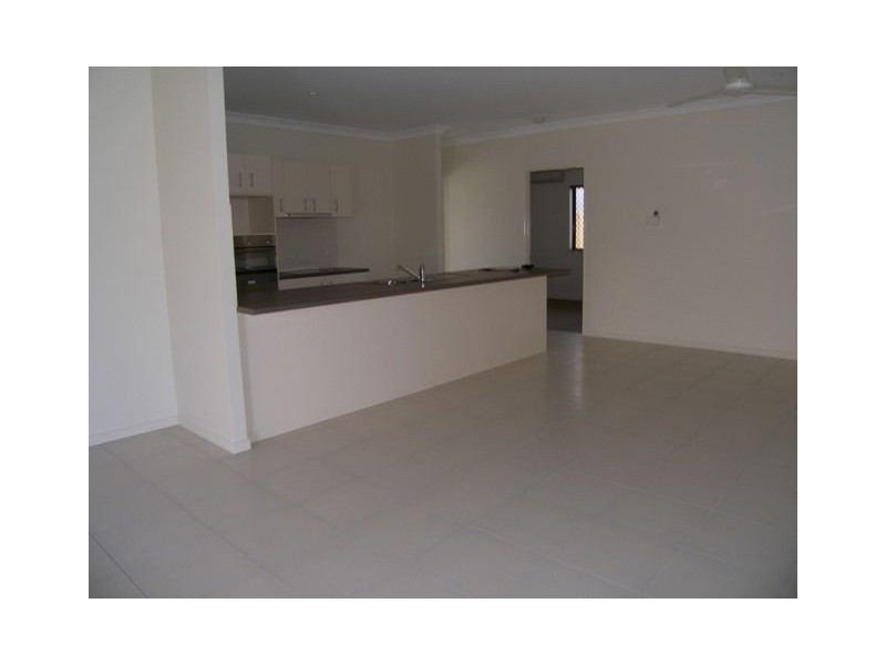 48 Norwood Crescent, Trinity Park QLD 4879