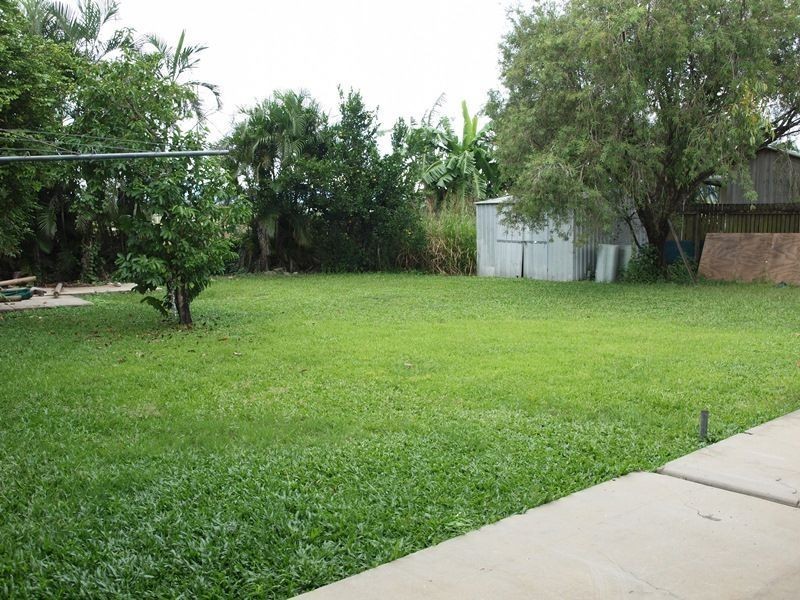 22 Lomond Street, Smithfield QLD 4878