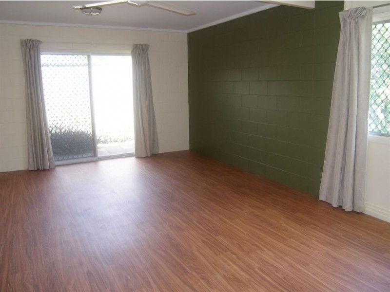 1/5 Bamboo Street, Holloways Beach QLD 4878
