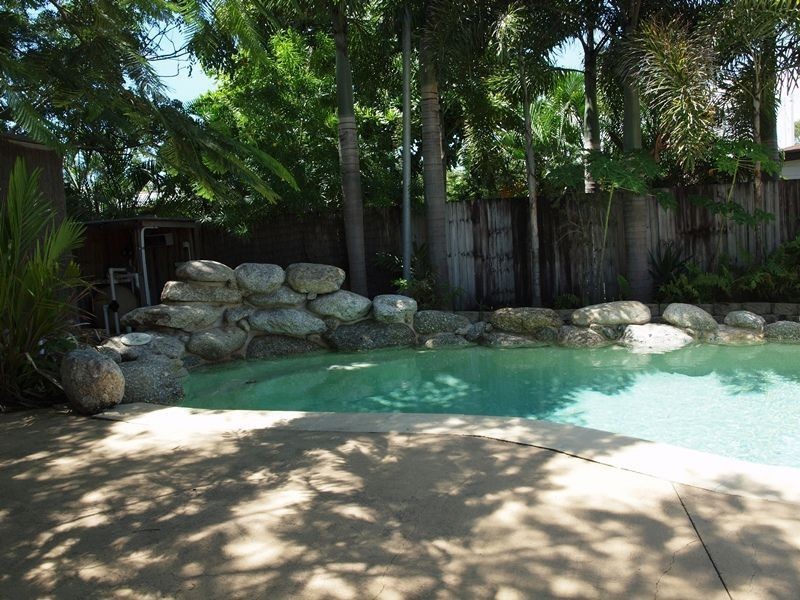 105 Oleander, Holloways Beach QLD 4878