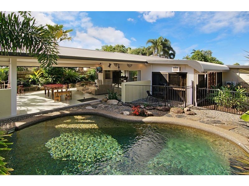 2 Carramar Crescent, Caravonica QLD 4878