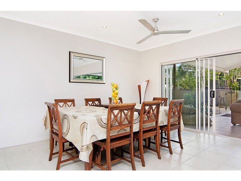 2 Carramar Crescent, Caravonica QLD 4878