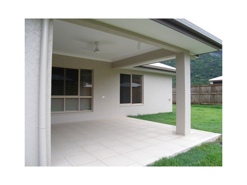 3 Taffles Street, Redlynch QLD 4870