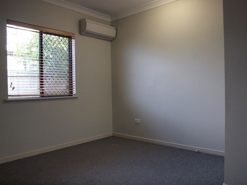 12 Moojeeba Way, Trinity Park QLD 4879