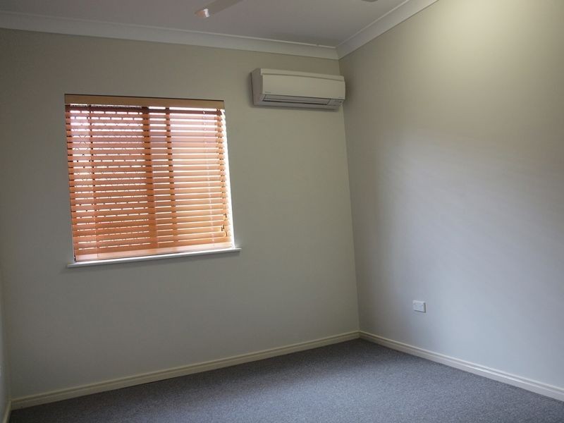 12 Moojeeba Way, Trinity Park QLD 4879