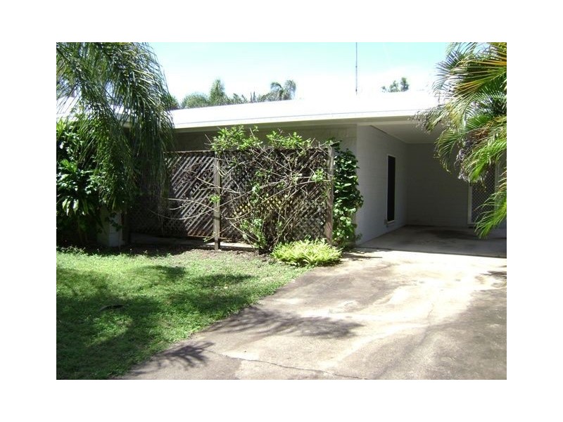 40 Bamboo, Holloways Beach QLD 4878