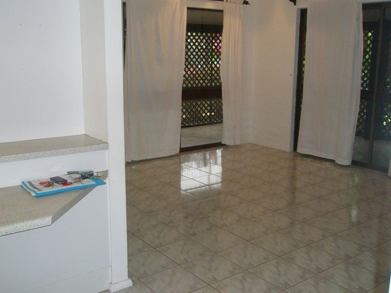 5 Gillian, Smithfield QLD 4878