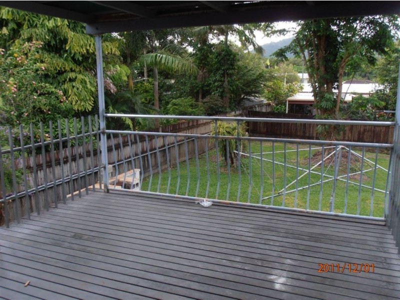 78 Upper Miles Street, Manoora QLD 4870