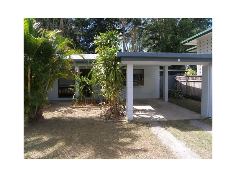 1/126 Wistaria Street, Holloways Beach QLD 4878