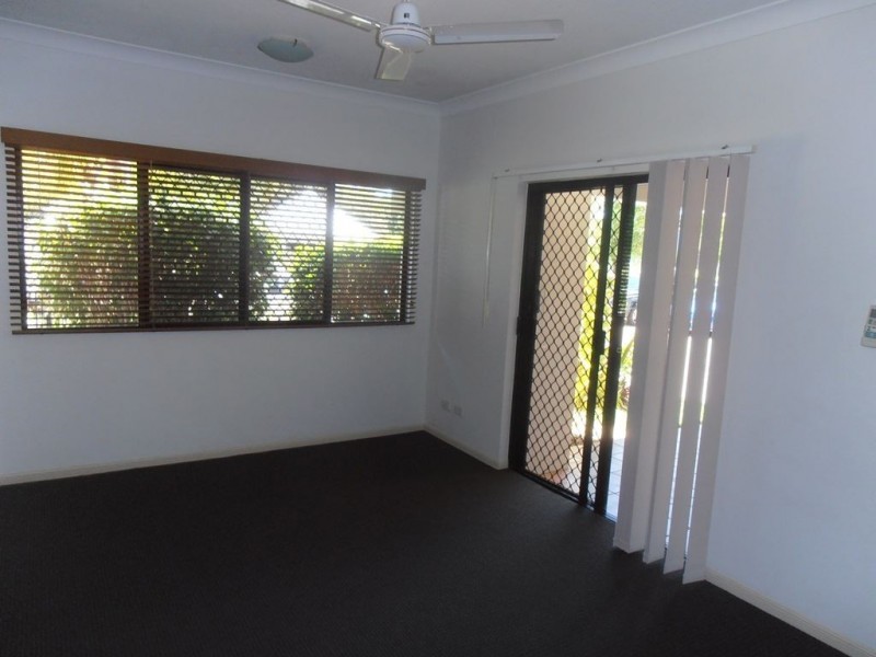 16/293 The Esplanade, Cairns North QLD 4870