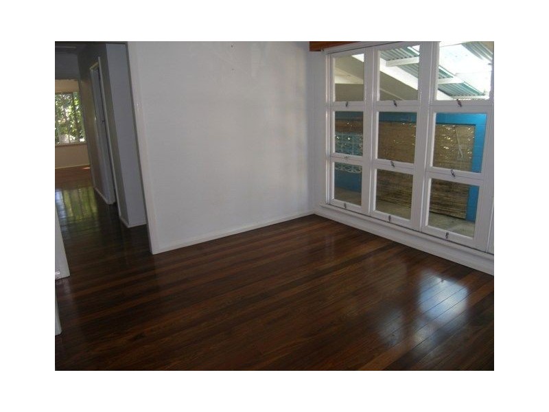 72 Marshal Street, Machans Beach QLD 4878