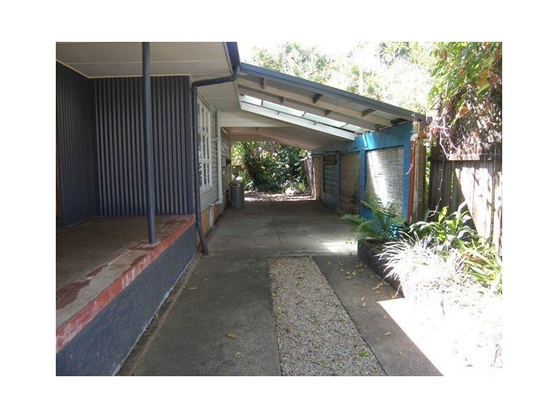 72 Marshal Street, Machans Beach QLD 4878