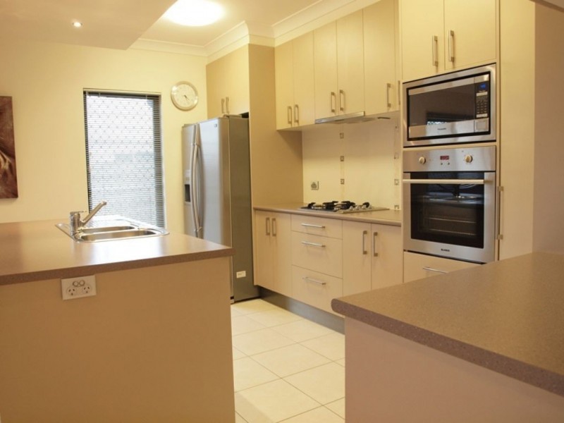 22 Newberry Street, Smithfield QLD 4878