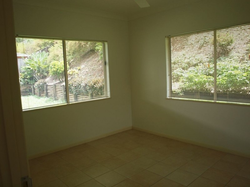 51 William Hickey Street, Redlynch QLD 4870