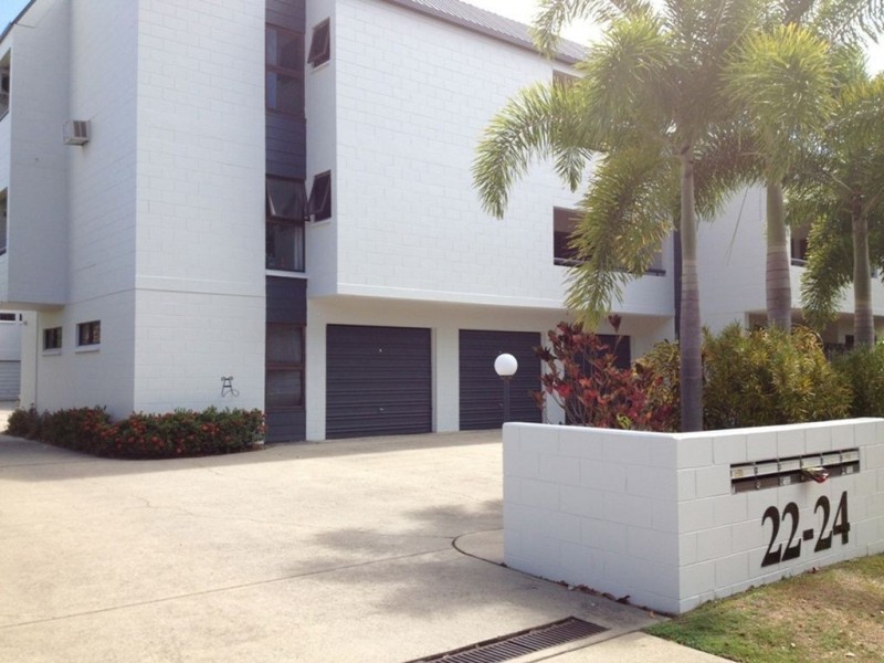 10/22 Rutherford Street, Yorkeys Knob QLD 4878